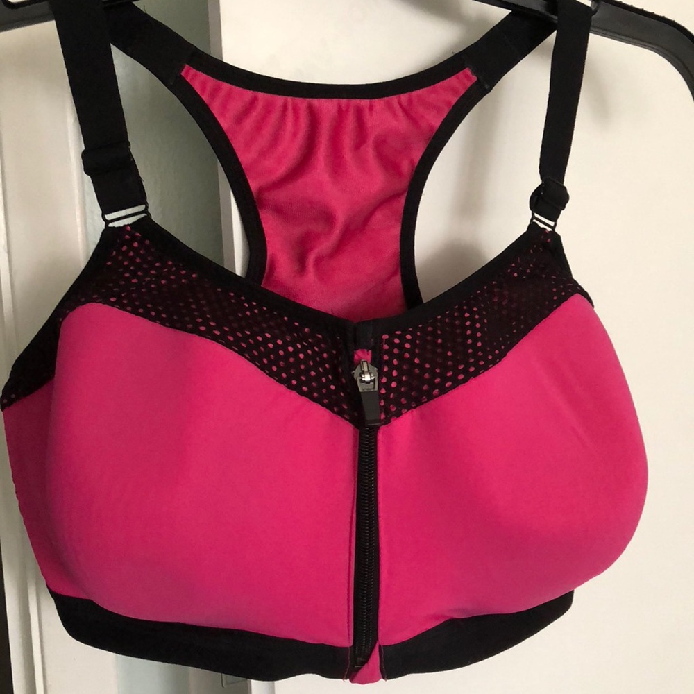 Wacoal racerback sports bra